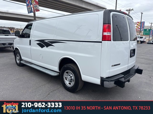 Used 2019 Chevrolet Express 2500 Work Van w/ Driver Convenience Package image 2