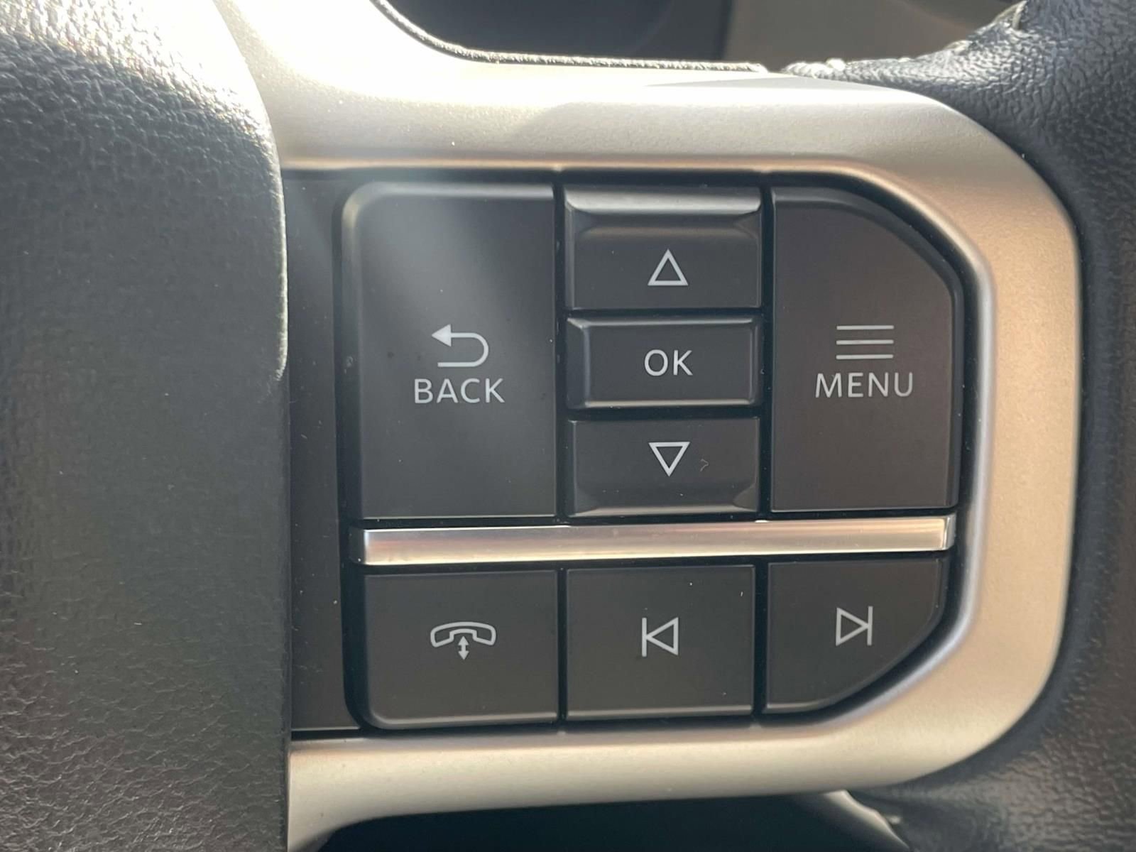 Certified 2023 Ford Expedition Max XLT image 21