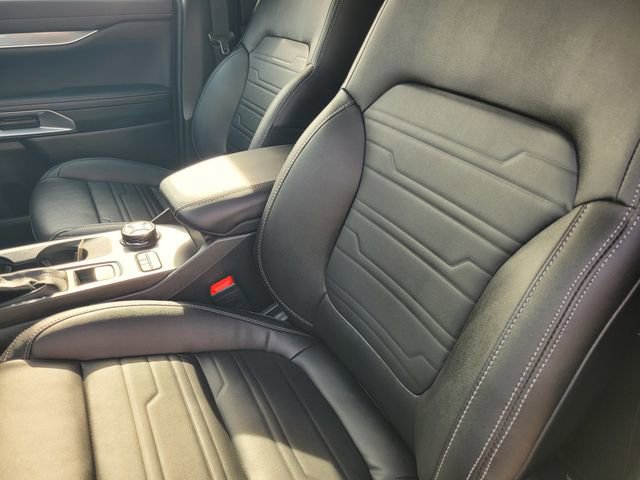 Certified 2025 Ford Ranger Lariat w/ FX4 Off-Road Package image 11