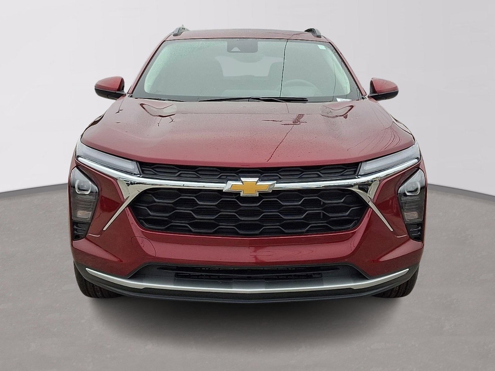 Used 2025 Chevrolet Trax LT image 2