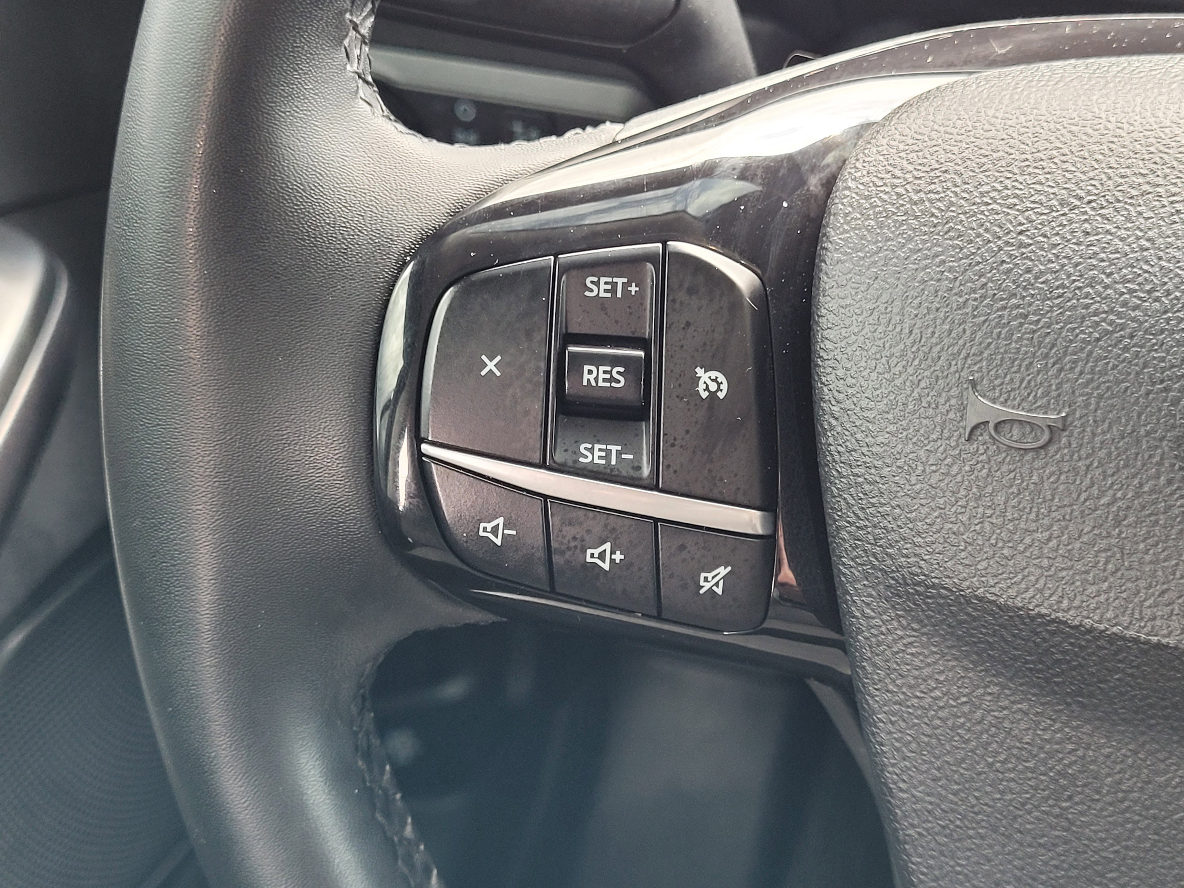 Certified 2022 Ford Escape SE w/ SE Sport Appearance Package AWD/4WD image 14