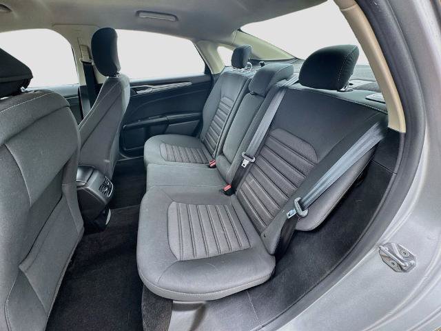Certified 2019 Ford Fusion SE FWD image 19
