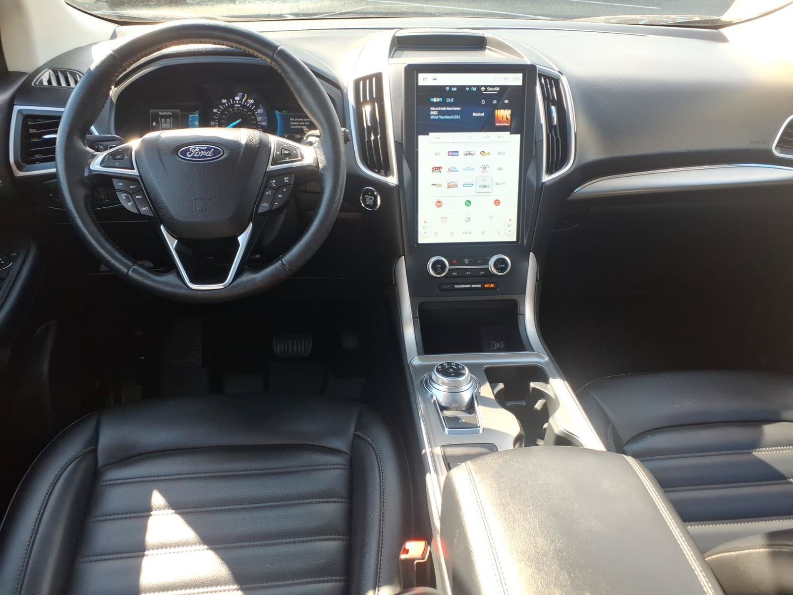 Certified 2022 Ford Edge SEL w/ Convenience Package AWD/4WD image 12