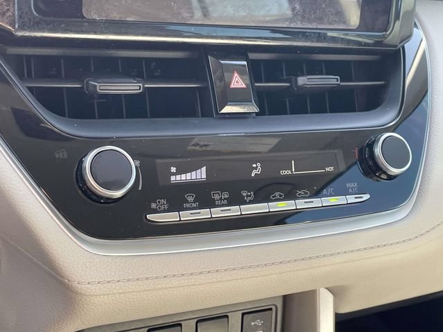 Used 2024 Toyota Corolla Cross L FWD image 26
