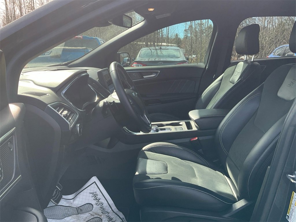Certified 2021 Ford Edge ST image 16