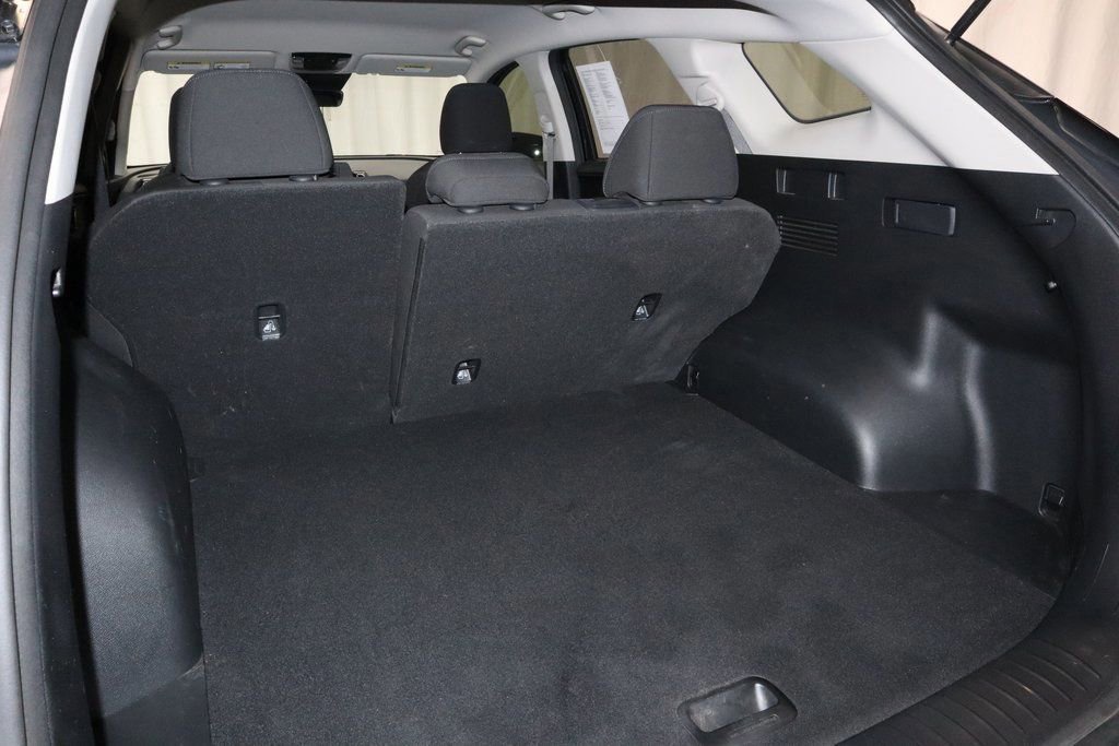 Used 2023 Kia Sportage LX image 18