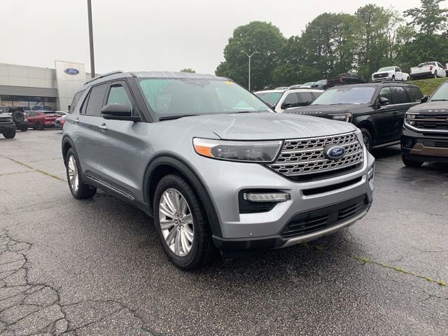 Certified 2022 Ford Explorer Limited w/ Equipment Group 301A RWD image 2