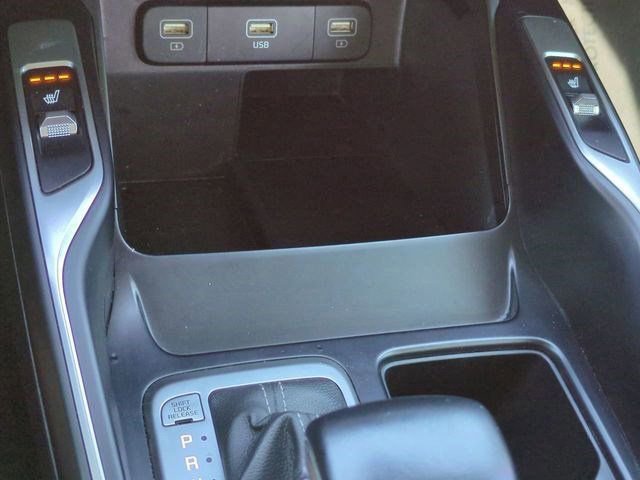 Used 2022 Kia Sorento S image 23