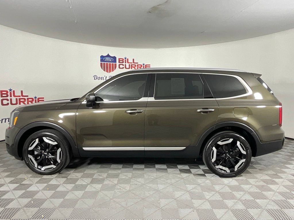 Used 2024 Kia Telluride S w/ S Sunroof Package FWD image 6