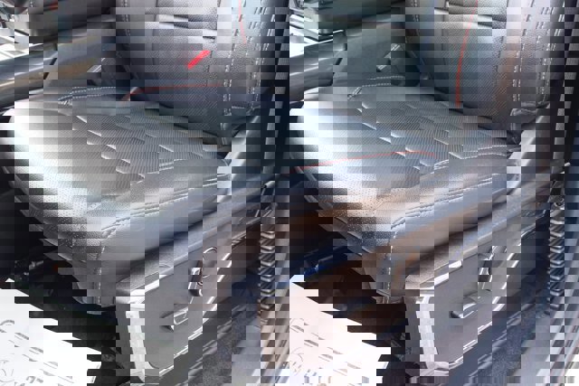 Certified 2022 Ford F150 Lariat w/ Equipment Group 502A High image 17