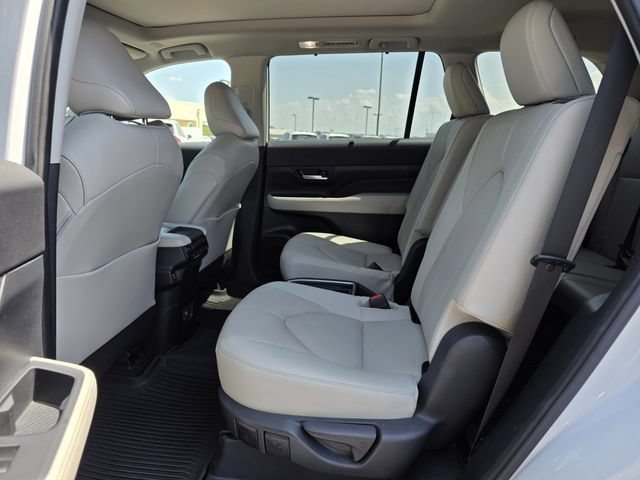 Used 2024 Toyota Grand Highlander FWD image 20
