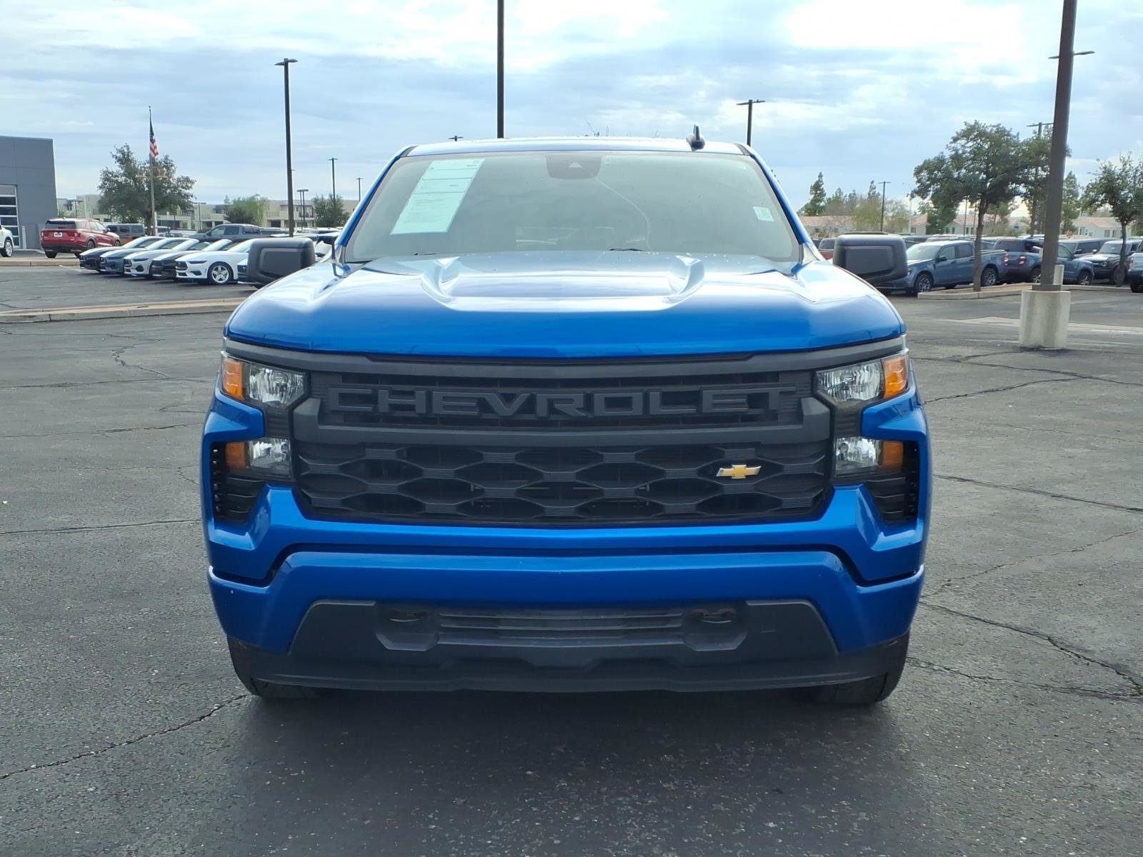 Used 2023 Chevrolet Silverado 1500 Custom RWD image 2