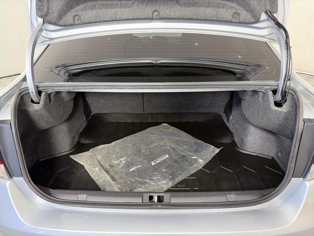 Used 2018 Subaru Impreza 2.0i Sport image 27