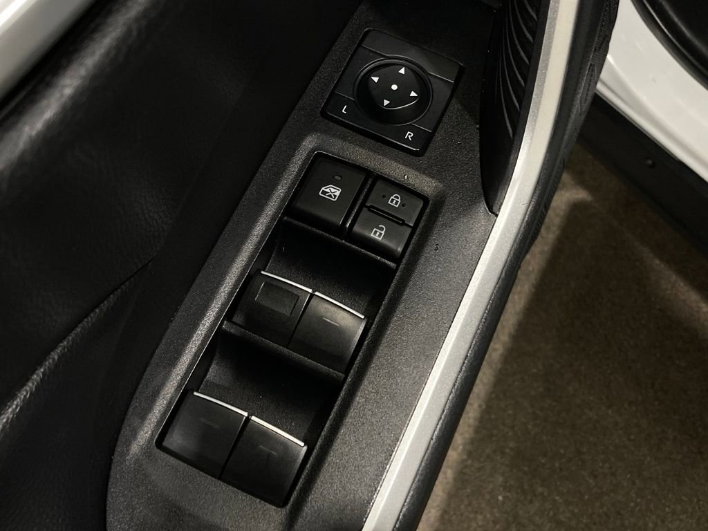 Used 2023 Toyota RAV4 XLE image 20