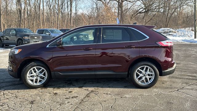 Certified 2024 Ford Edge SEL w/ Convenience Package image 2