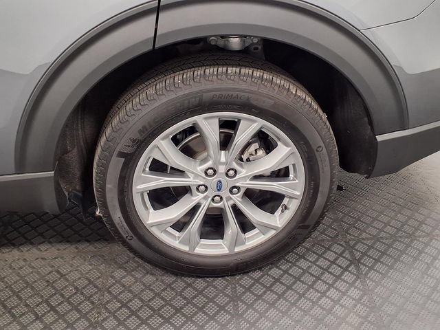 Certified 2024 Ford Explorer Limited w/ Equipment Group 301A AWD/4WD image 32