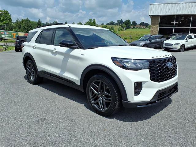 Certified 2025 Ford Explorer ST-Line w/ ST-Line Street Pack AWD/4WD image 6