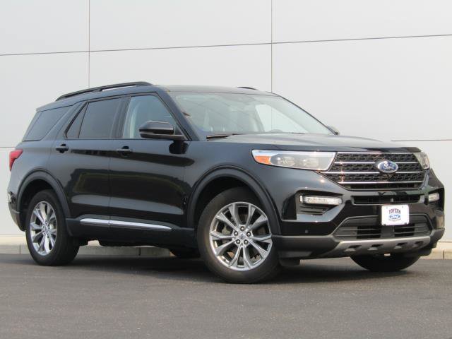 Certified 2023 Ford Explorer XLT w/ Equipment Group 202A