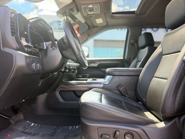 Used 2025 Chevrolet Silverado 2500 LTZ w/ Trail Boss Package AWD/4WD image 14
