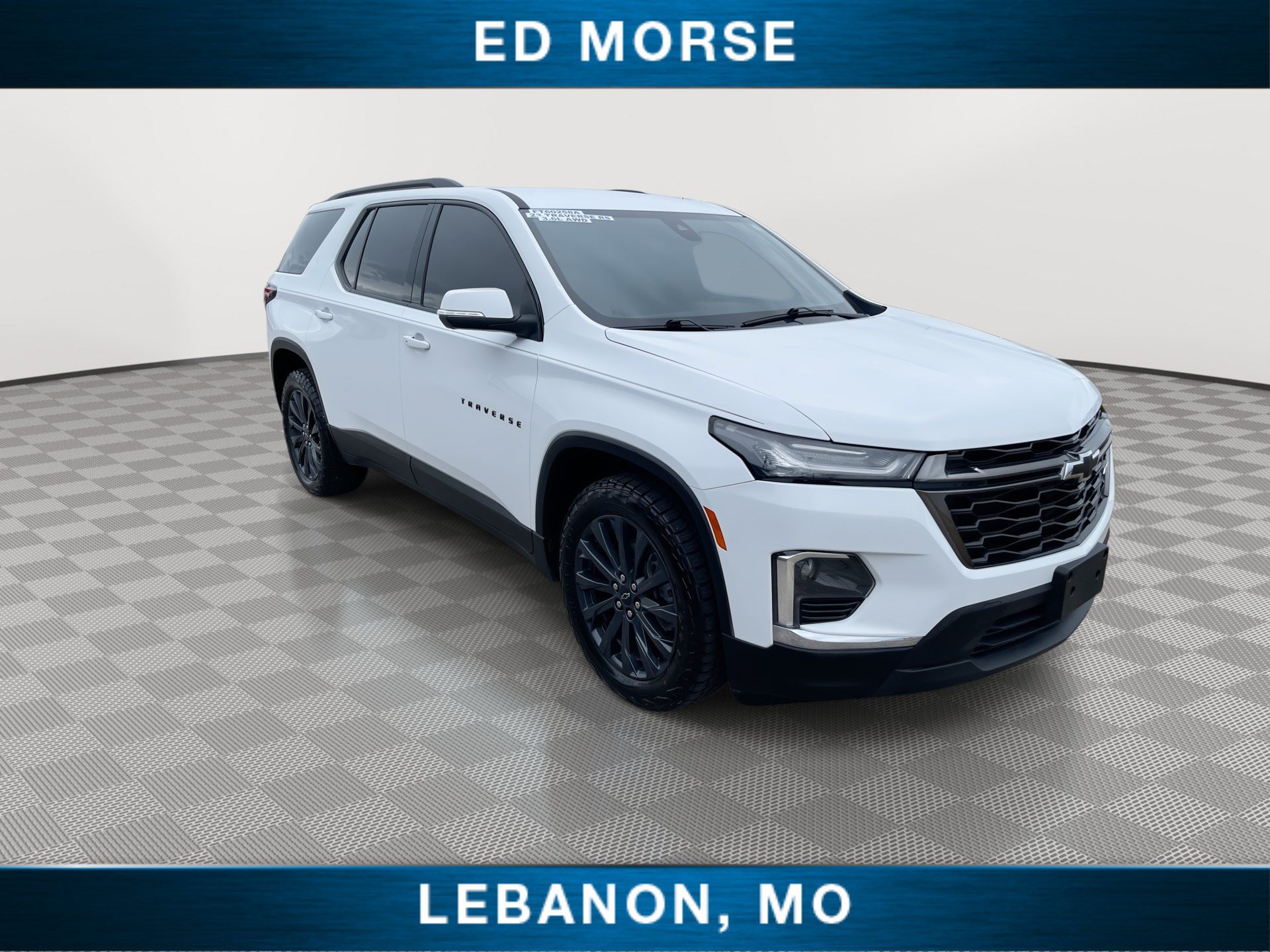 Used 2023 Chevrolet Traverse RS AWD/4WD image 2