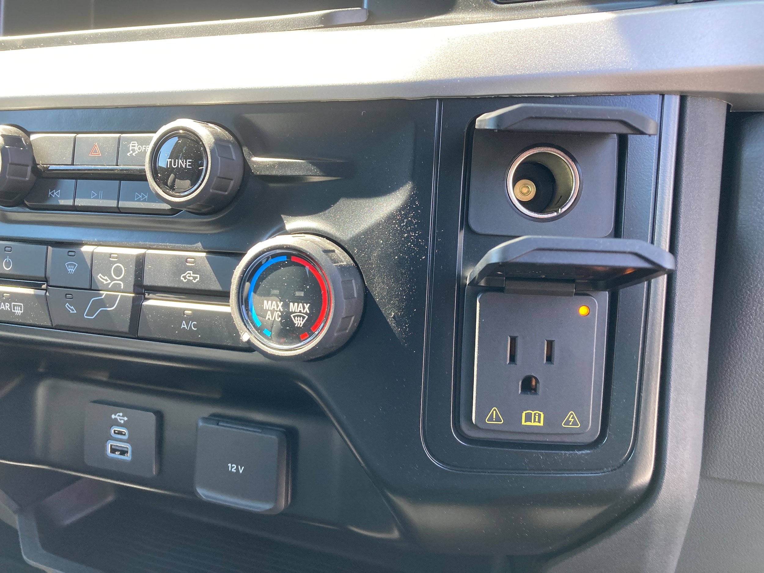 Certified 2026 Ford F250 XL w/ STX Appearance Package AWD/4WD image 17