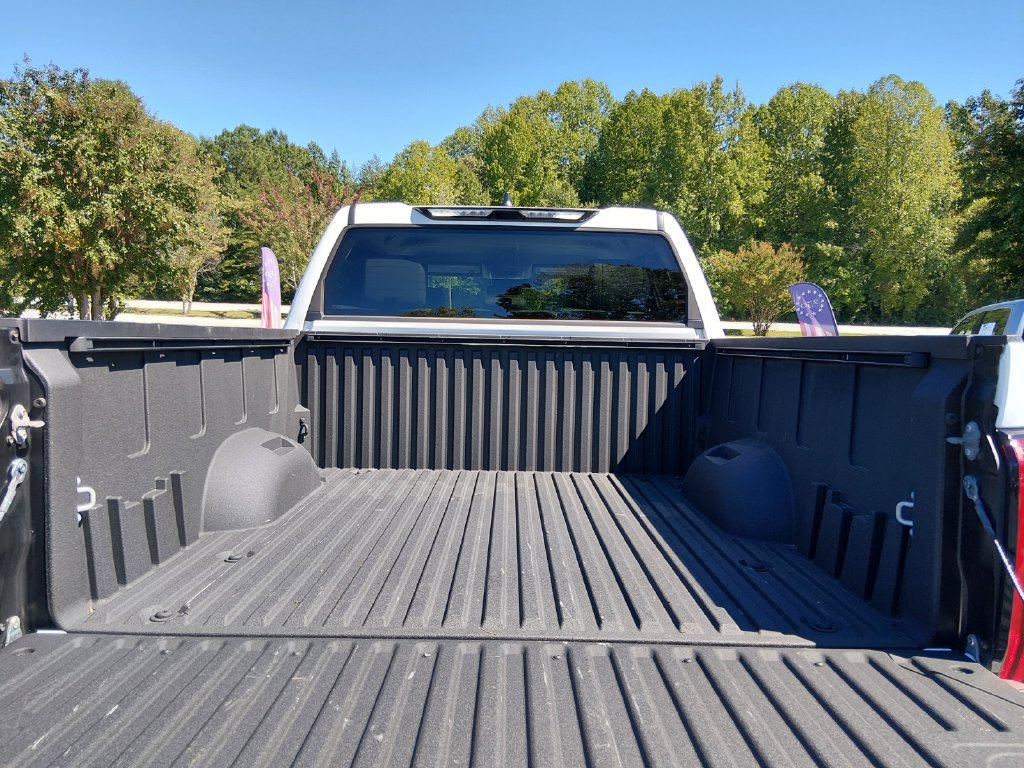 Used 2024 Toyota Tundra SR5 w/ SR5 Premium Package AWD/4WD image 15