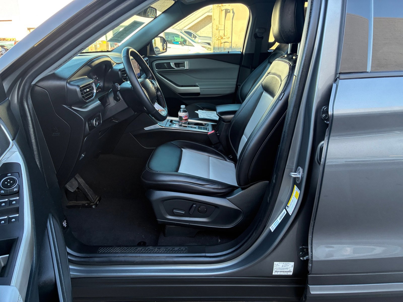 Certified 2023 Ford Explorer XLT w/ Equipment Group 202A image 12