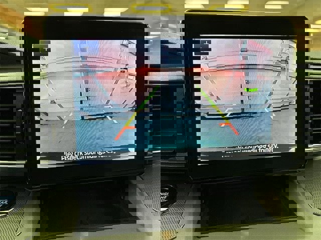 Certified 2023 Ford Explorer XLT w/ Equipment Group 202A image 9