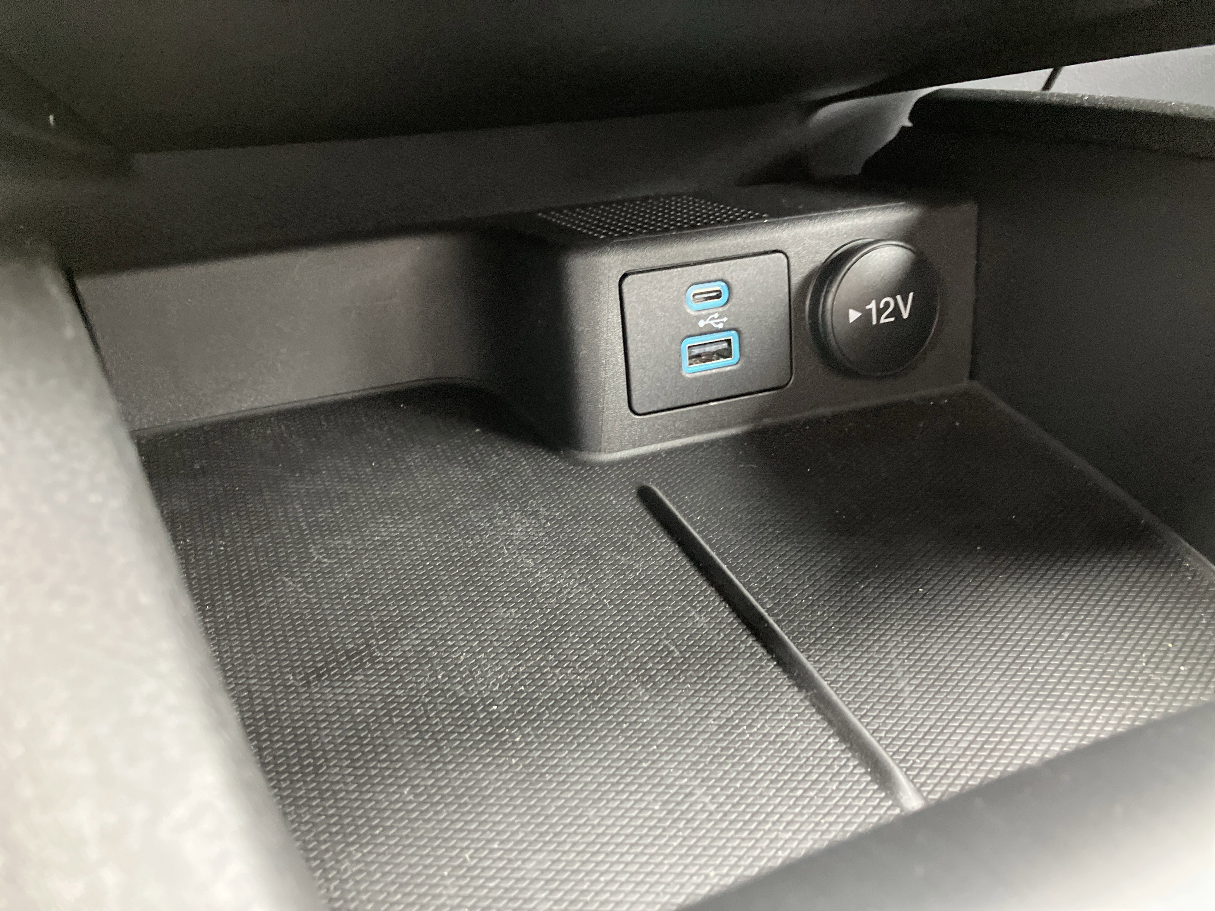 Certified 2023 Ford Escape ST-Line w/ Tech Pack #1 image 18