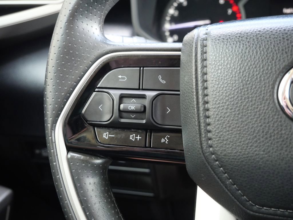 Used 2022 Toyota Tundra SR5 AWD/4WD image 27
