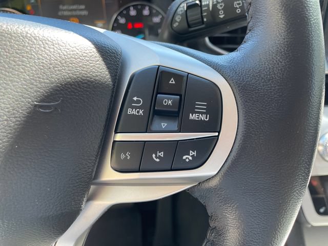 Certified 2022 Ford Explorer XLT w/ Equipment Group 202A AWD/4WD image 35