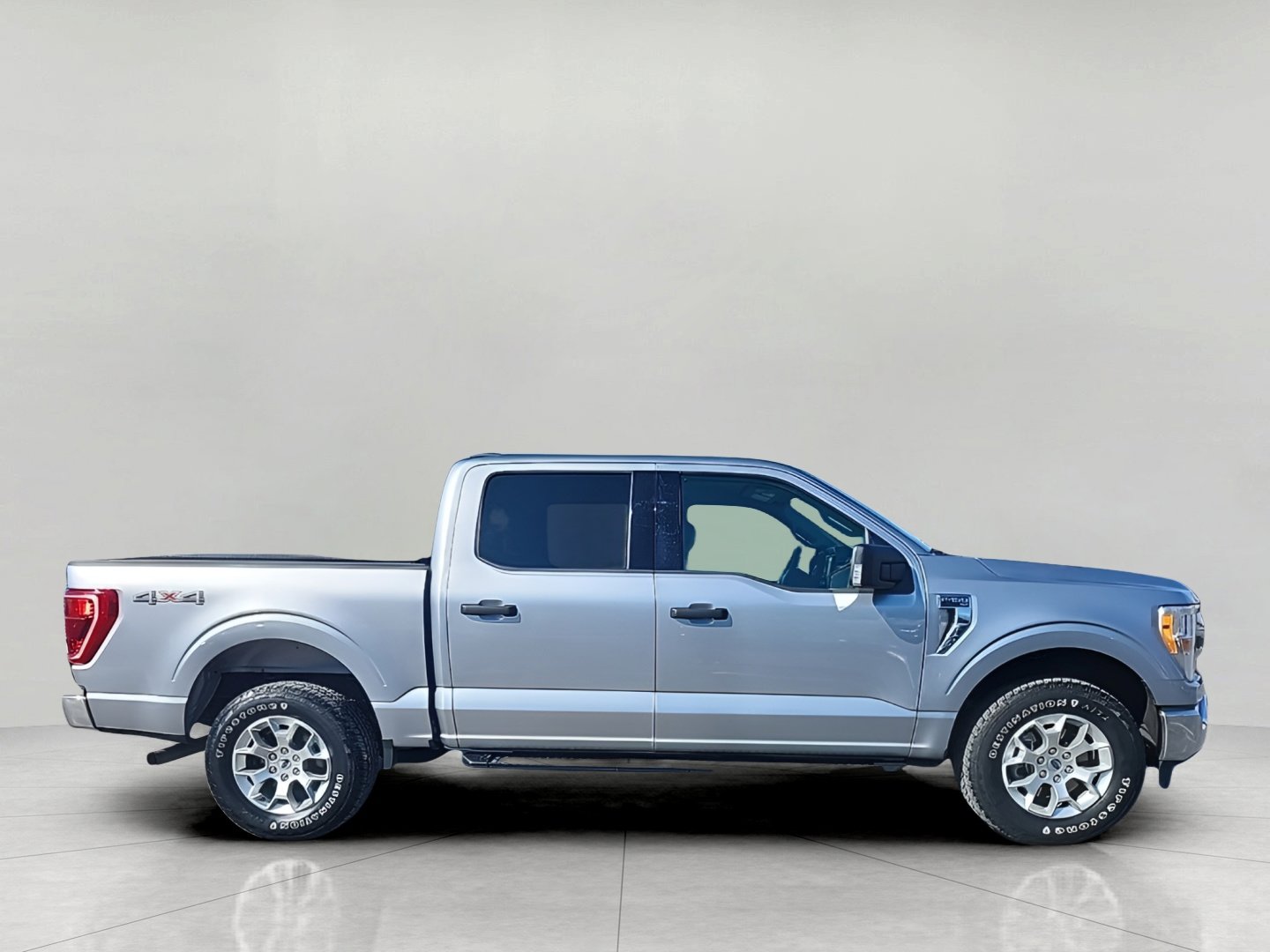 Certified 2021 Ford F150 XLT w/ Equipment Group 301A Mid image 5