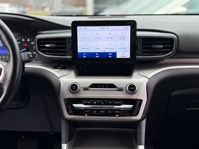 Certified 2023 Ford Explorer XLT w/ Equipment Group 202A image 27