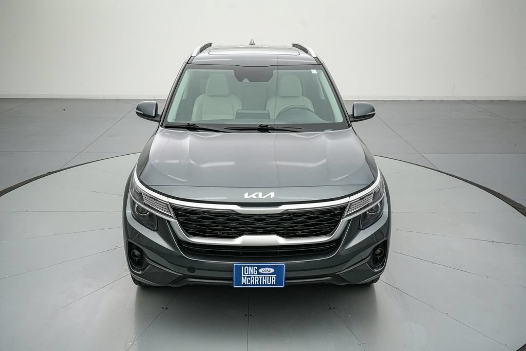 Used 2023 Kia Seltos EX AWD/4WD image 9