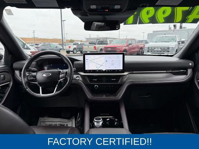 Certified 2025 Ford Explorer Platinum w/ LUX Leather Package image 9