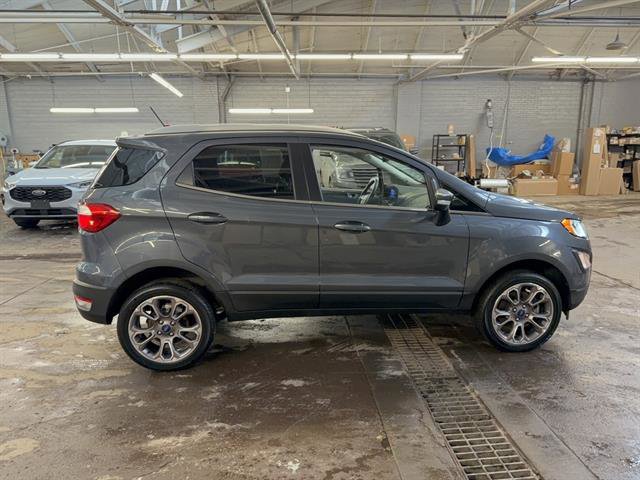 Certified 2022 Ford EcoSport Titanium image 2