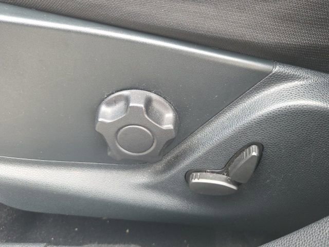 Certified 2020 Ford EcoSport SE w/ SE Convenience Package image 22