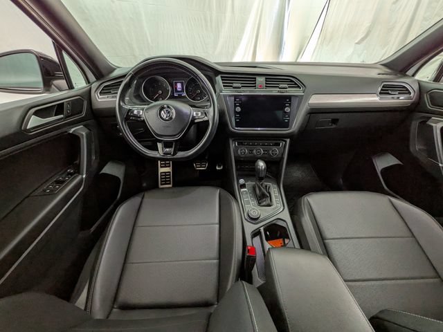 Used 2020 Volkswagen Tiguan SE R-Line AWD/4WD image 11