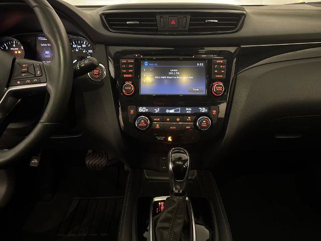 Used 2018 Nissan Rogue Sport SL w/ SL Premium Package image 25