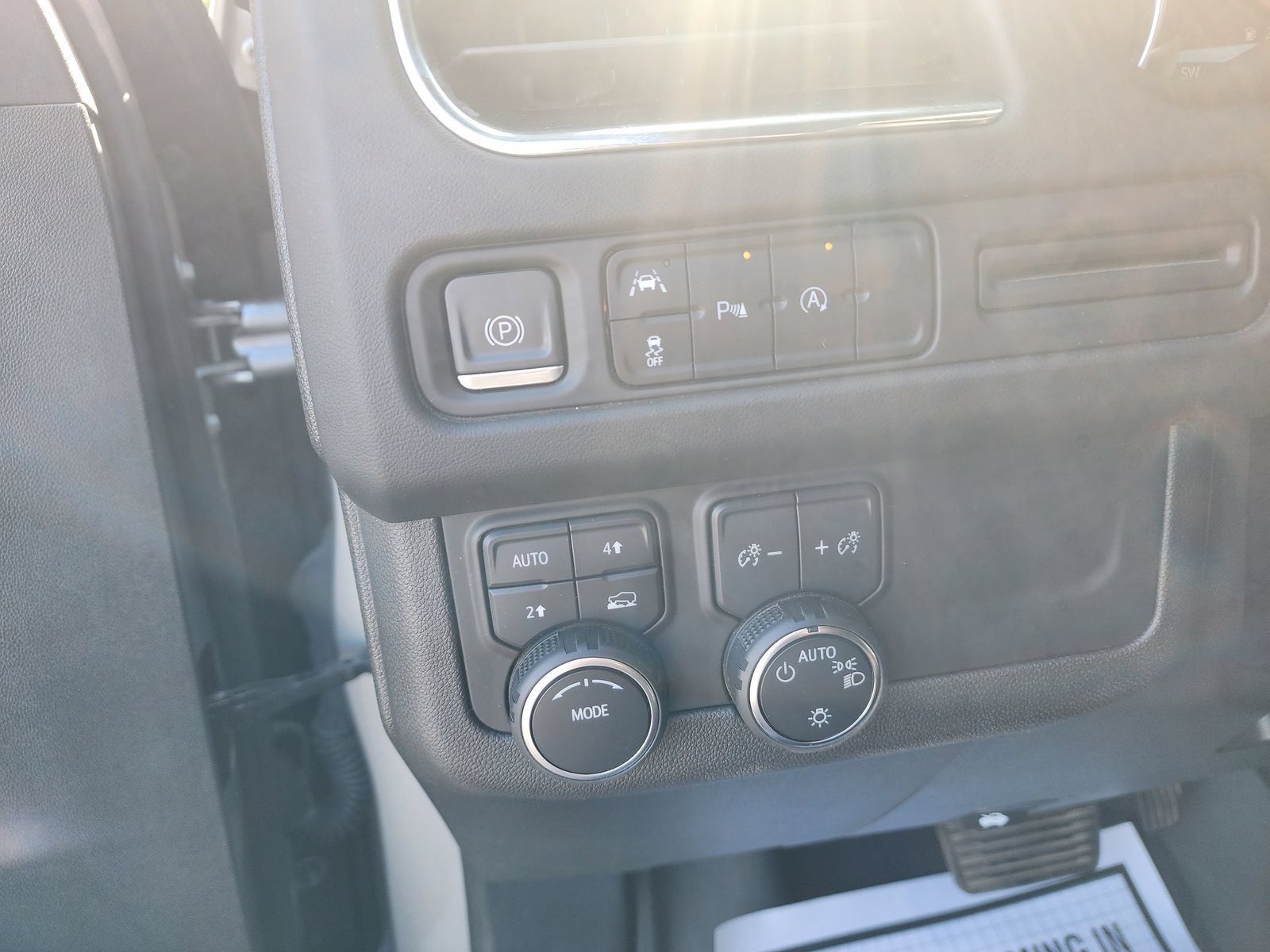 Used 2023 Chevrolet Tahoe LS AWD/4WD image 19