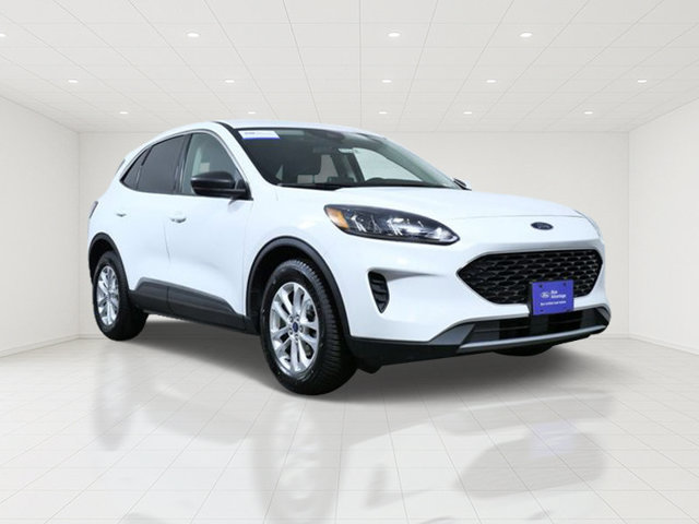 Certified 2022 Ford Escape SE w/ Cold Weather Package
