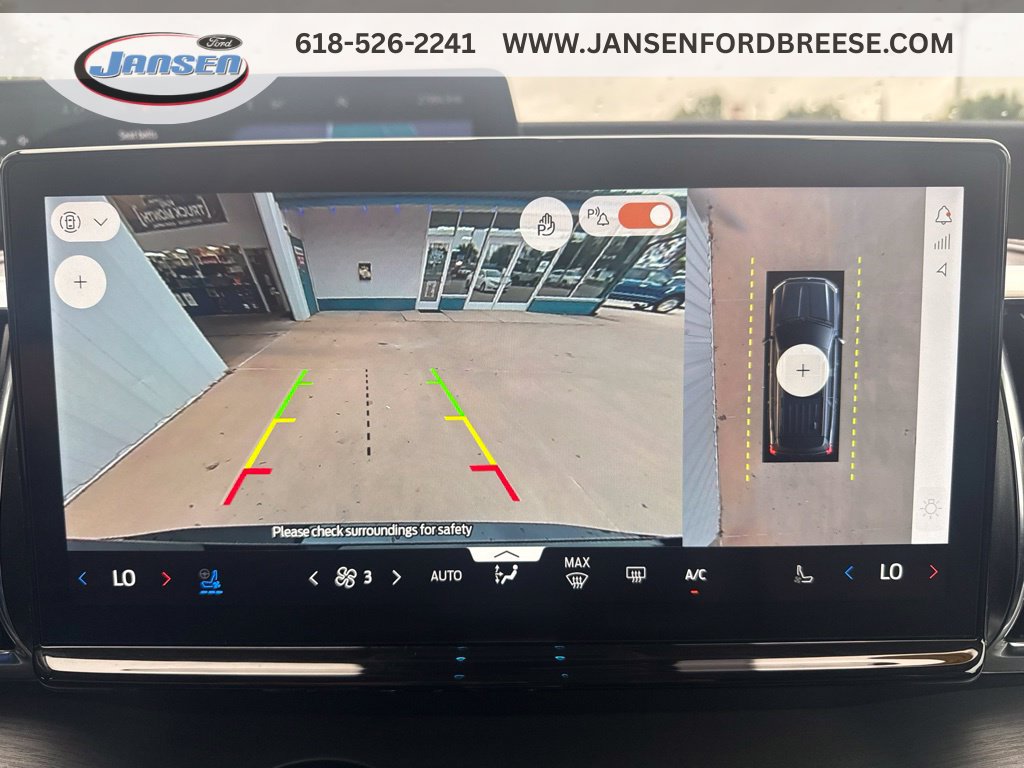 Certified 2025 Ford Expedition Platinum AWD/4WD image 24