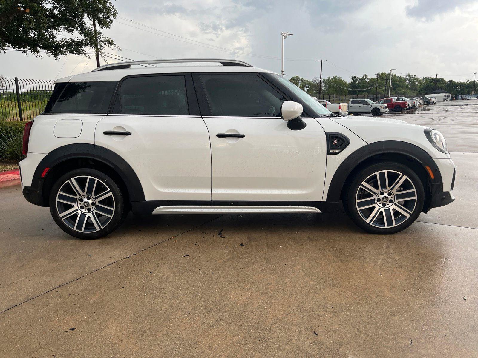 Used 2024 MINI Cooper Countryman S FWD image 5