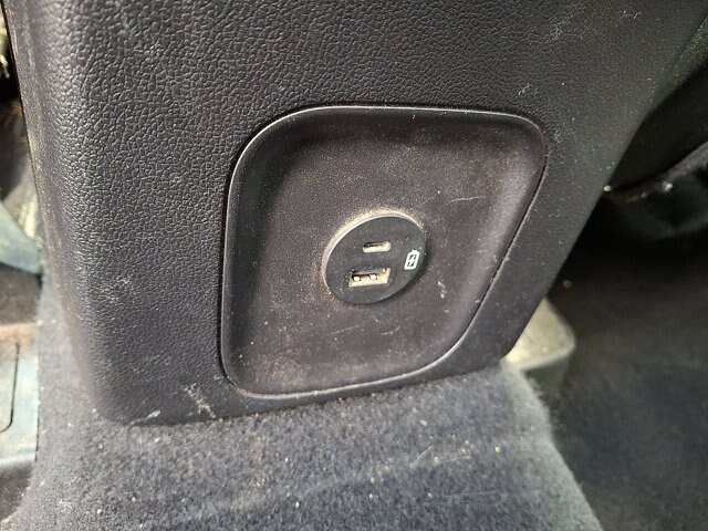 Certified 2022 Ford Escape SEL w/ Technology Package AWD/4WD image 11