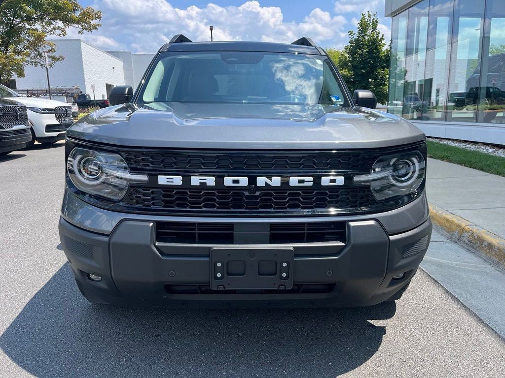 Certified 2025 Ford Bronco Sport Outer Banks w/ Outer Banks Tech Package+ AWD/4WD image 2