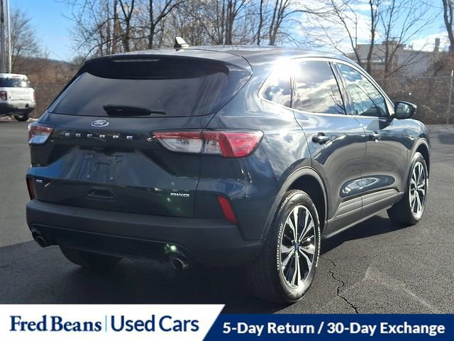 Certified 2022 Ford Escape SE w/ SE Sport Appearance Package image 7