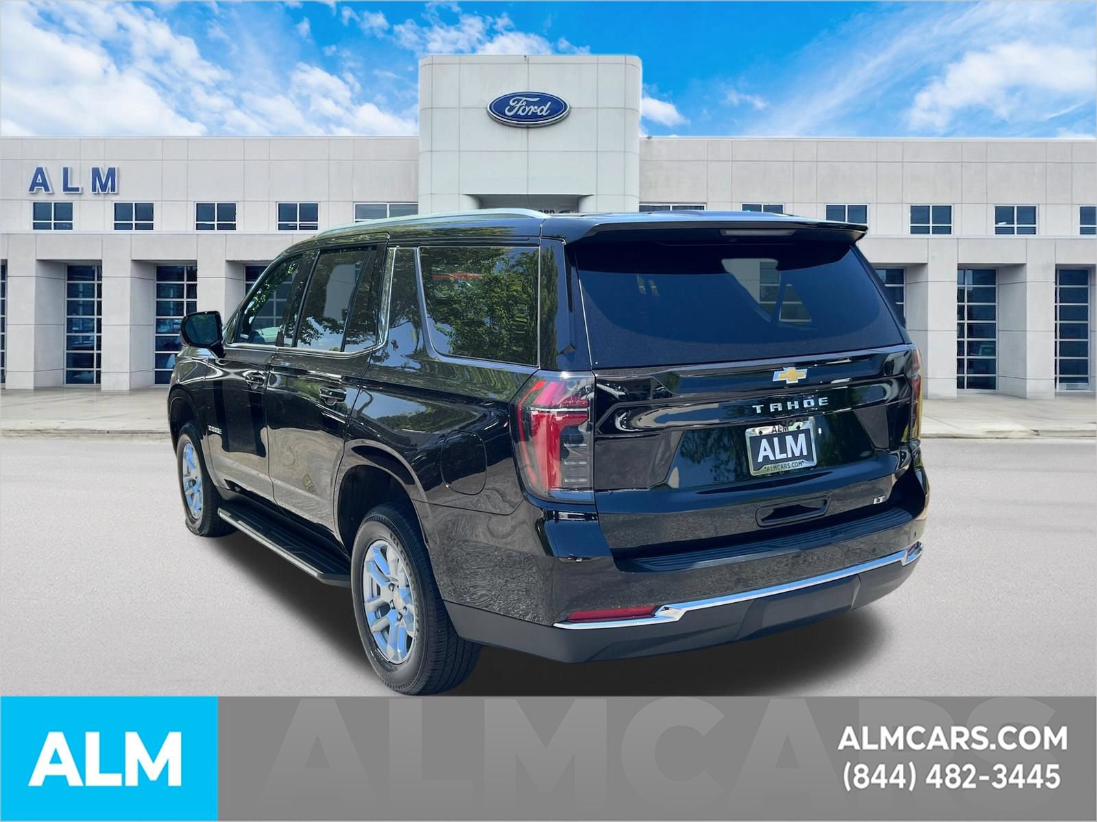 Used 2025 Chevrolet Tahoe LT AWD/4WD image 8