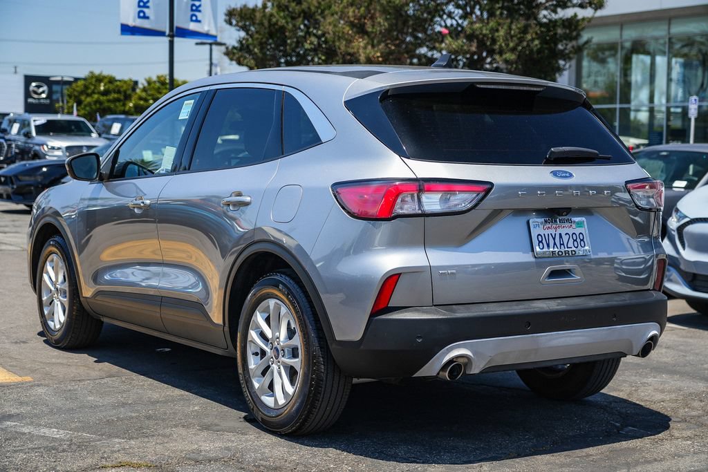 Certified 2021 Ford Escape SE FWD image 7