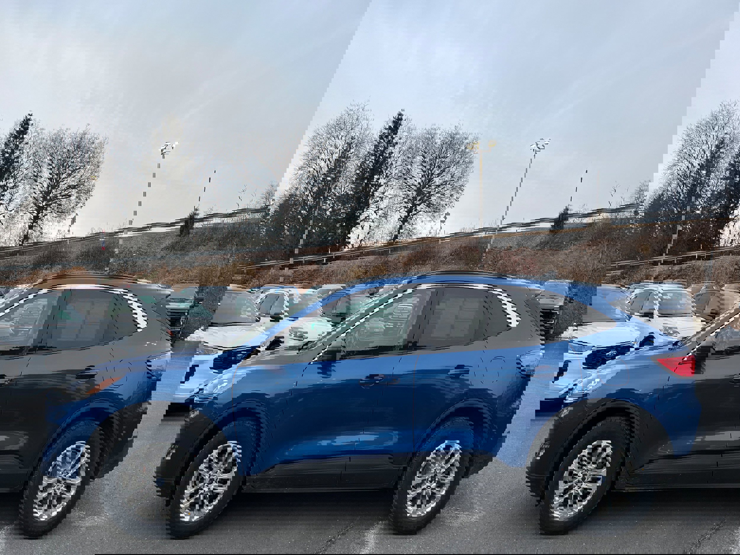 Certified 2022 Ford Escape SE w/ Convenience Package image 3