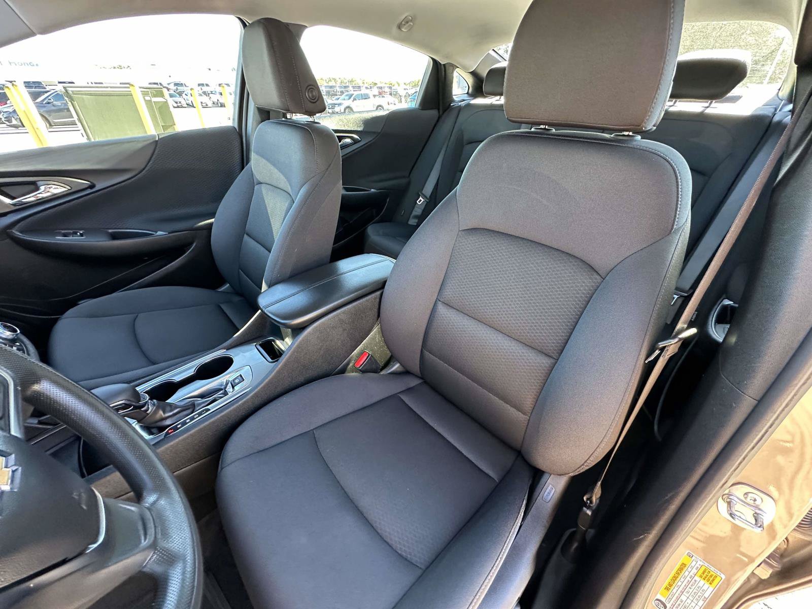 Used 2025 Chevrolet Malibu LT FWD image 22